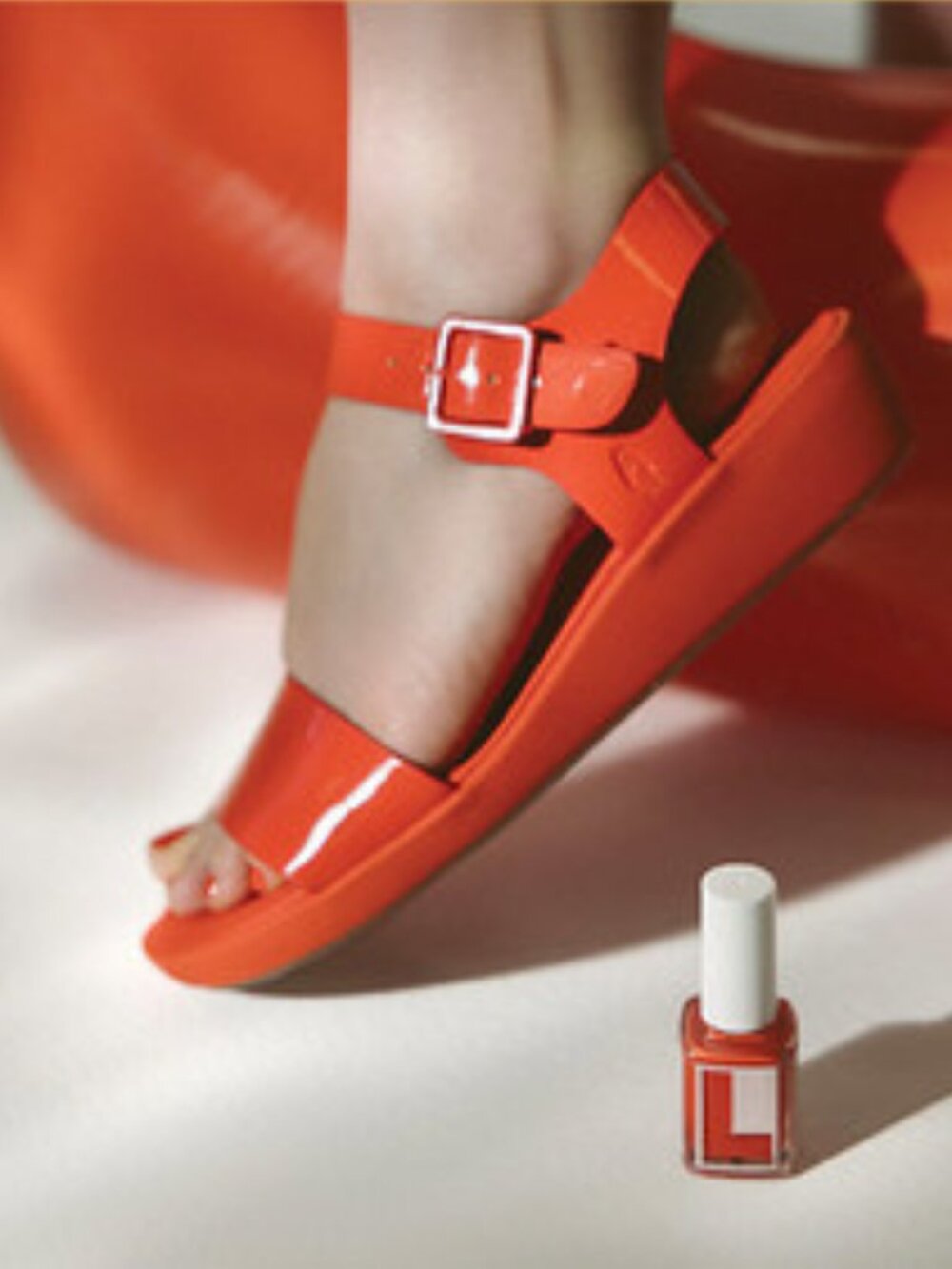 Hush Puppies Bounceplus Patent Leather Forever Shiny Strap Sandal 42 Red Orange